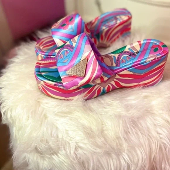 Fashion Nova y2k Style Platforms Sandals Velcro Strap Diamond Accent Women’s 7.5 - Picture 2 of 6